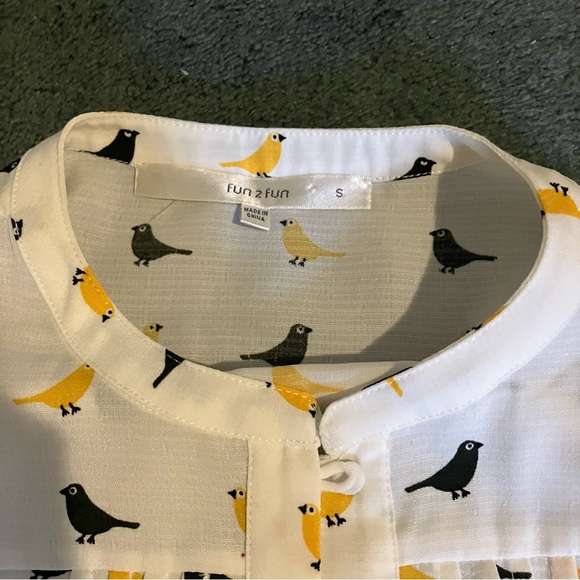 ModCloth bird top - Picture 3 of 4